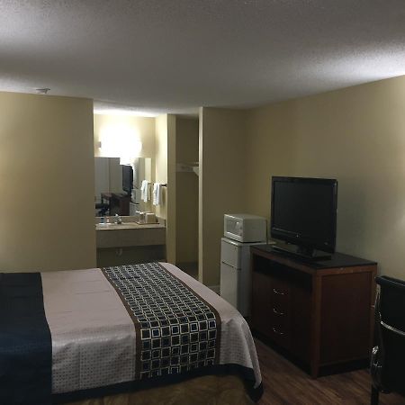 Navasota Inn Bagian luar foto