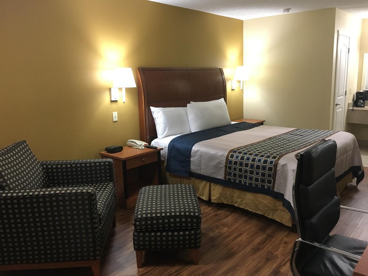 Navasota Inn Bagian luar foto