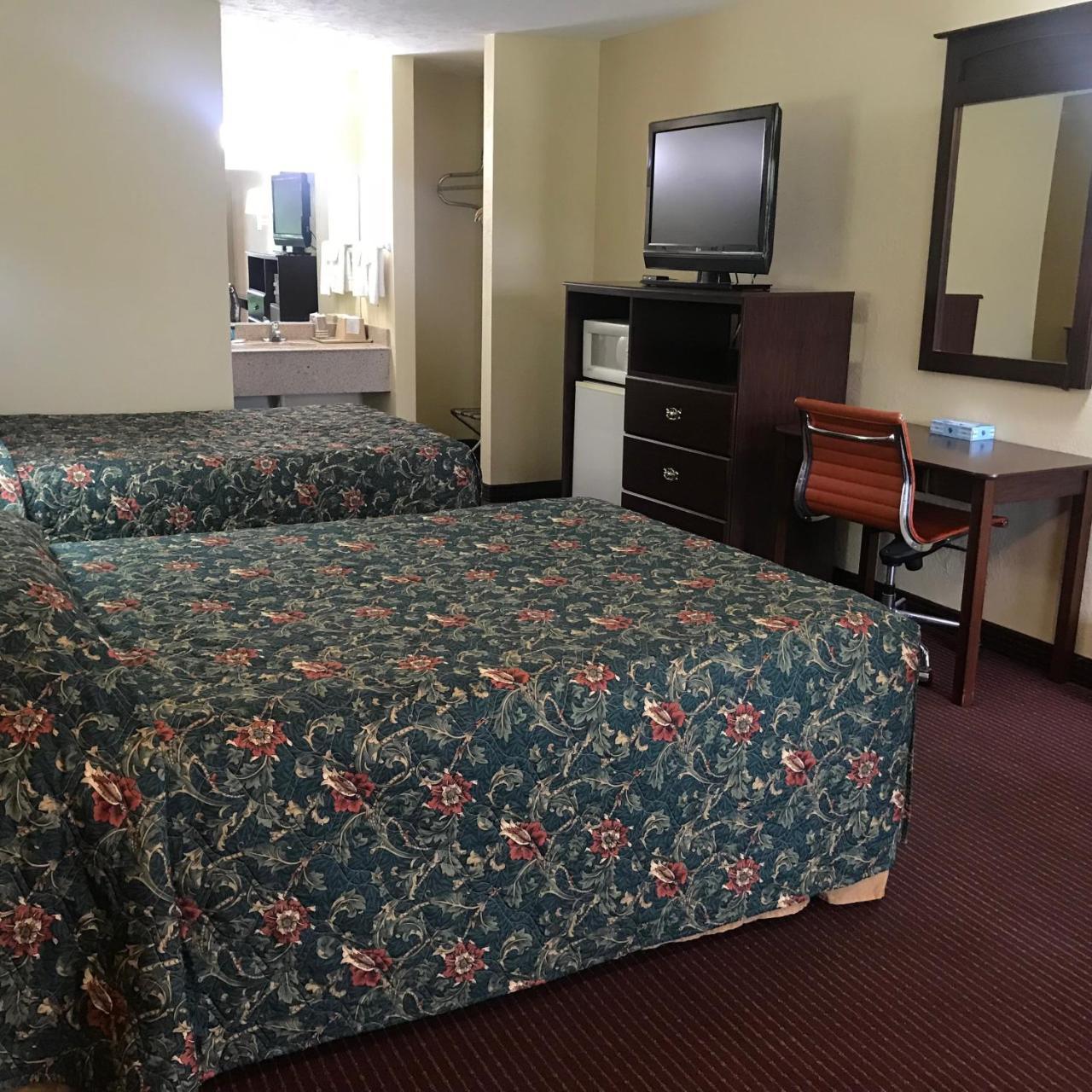 Navasota Inn Bagian luar foto